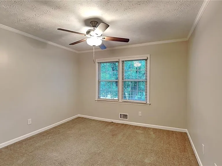 1625 Sonya Dr — Photo 10