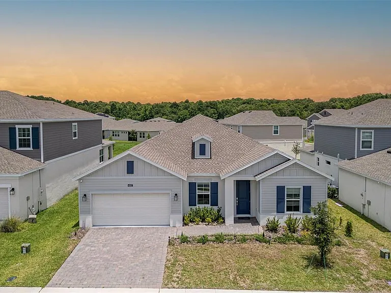 4507 Hillingdam Rd — Photo 1