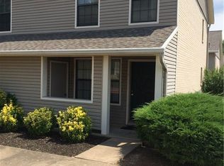 308 Fairway Cir Cir #D, Springdale, AR 72764