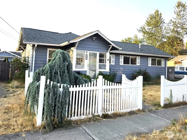 225 14th Street SE, Auburn, WA 98002