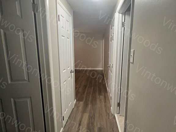 2nd image of 964 Vinton Woods Dr