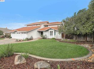 3271 Meadowlands Ln, San Jose, CA 95135