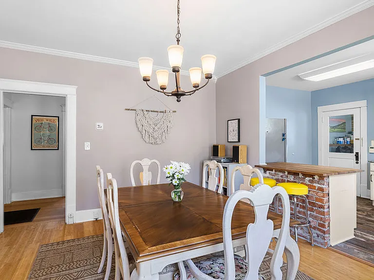 4419 Saint Elmo Ave — Photo 11