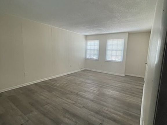 2nd image of 2783 L B McLeod Rd APT D