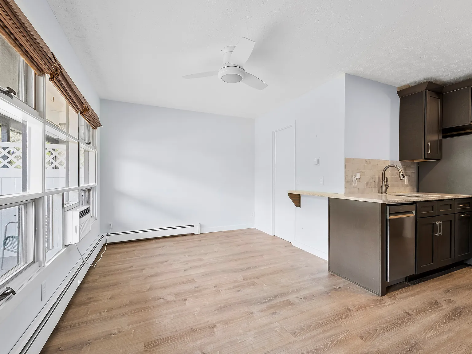 1 bed, 446 sqft, $1,500 — Photo 4