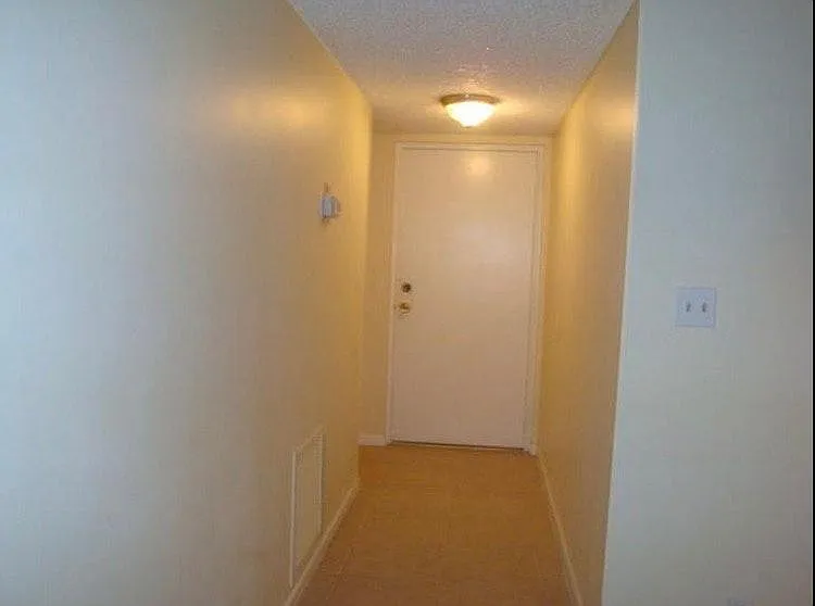 4141 NW 90th Ave #103 — Photo 15