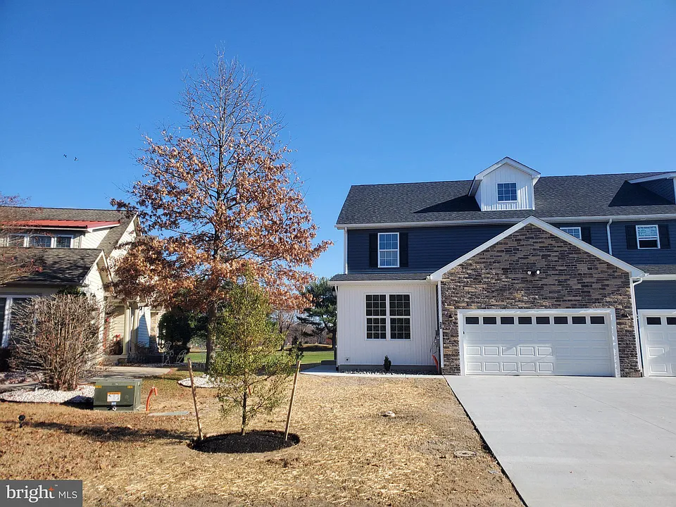 35 Mapledale Rd