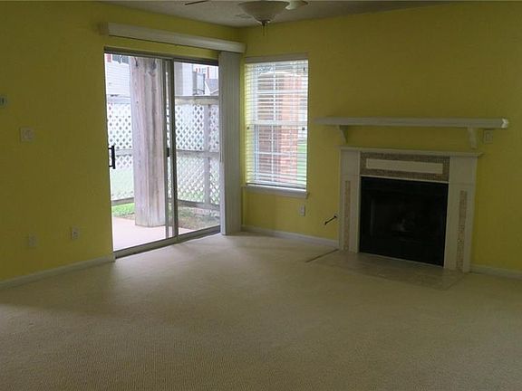 4th image of 12777 Daybreak Cir