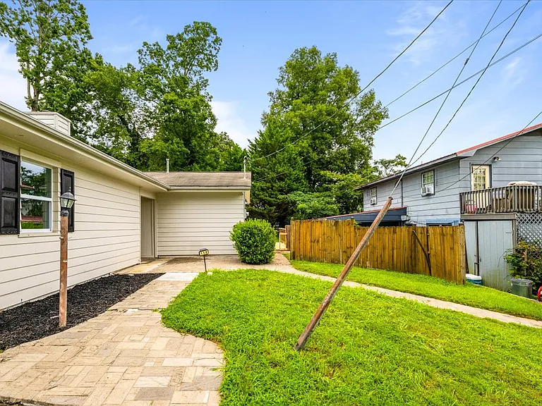119 Newberry Cir — Photo 40