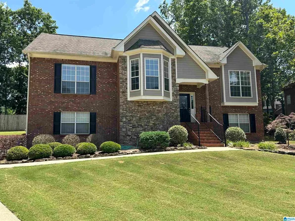 240 Lane Park Cir, Alabaster, AL 35114