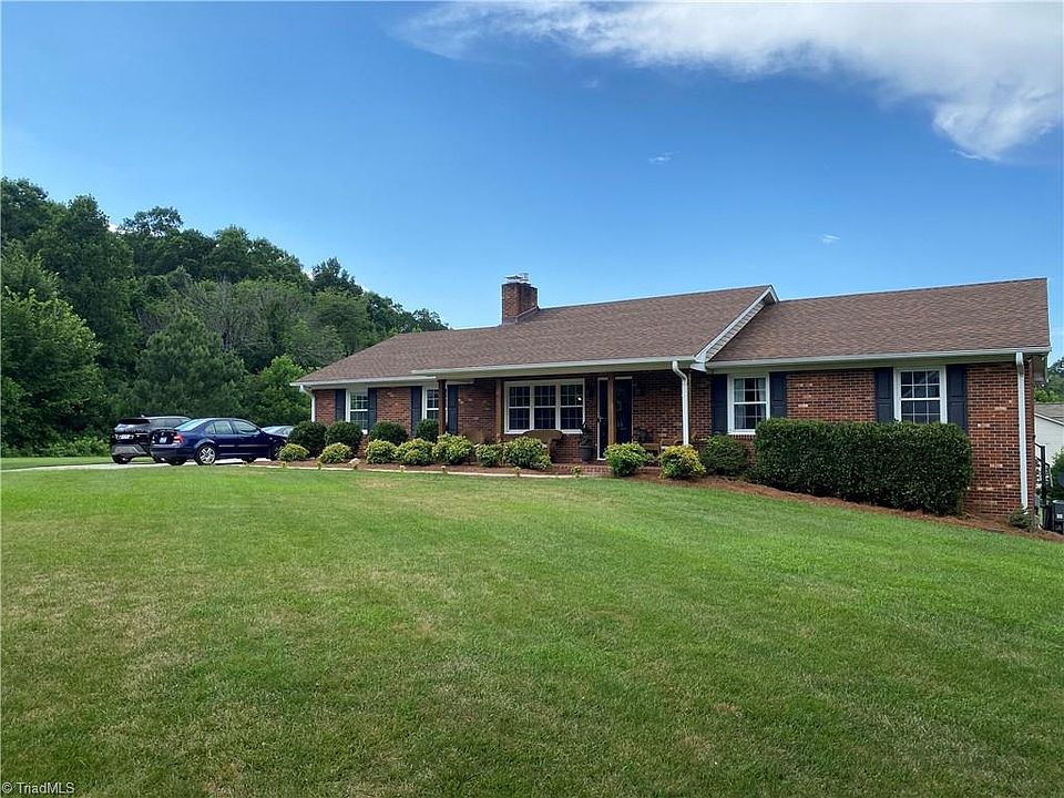 2nd image of 6355 Gough Ct