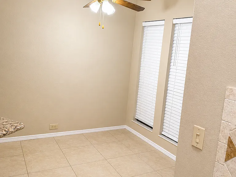 6304 Cupertino Trl — Photo 22
