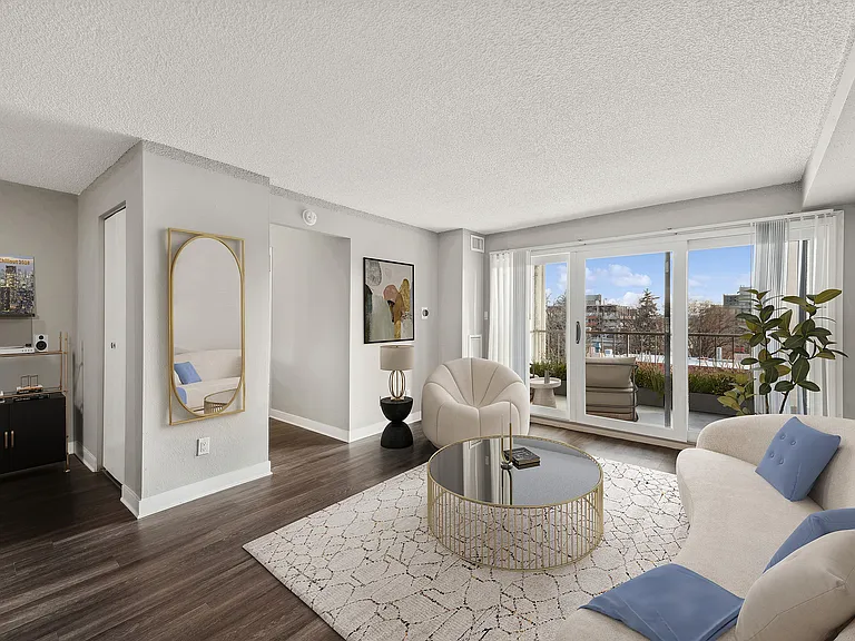 Arrive 800 Penn — Photo 13