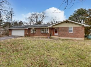 338 W Point Ave, Somerset, NJ 08873