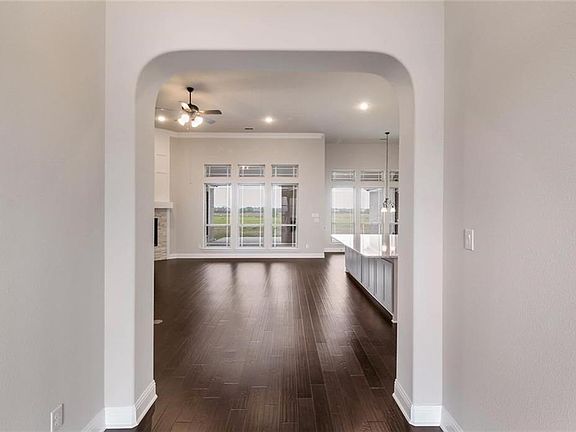 4th image of 5210 Kirkdale Dr
