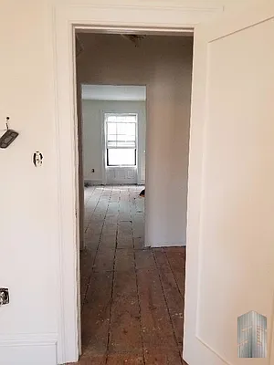 Rented by Skyline Group Real Estate | media 25