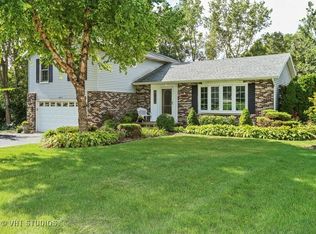 4815 Promontory Ln, Johnsburg, IL 60051