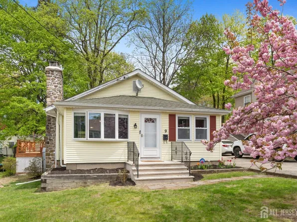 9 Hatakawana Ter, Budd Lake, NJ 07828