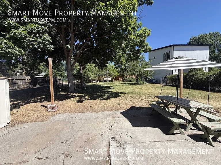 5216 W Wylie Ln — Photo 13