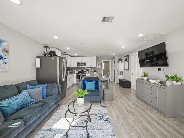 5605 Colfax St, Houston, TX 77020