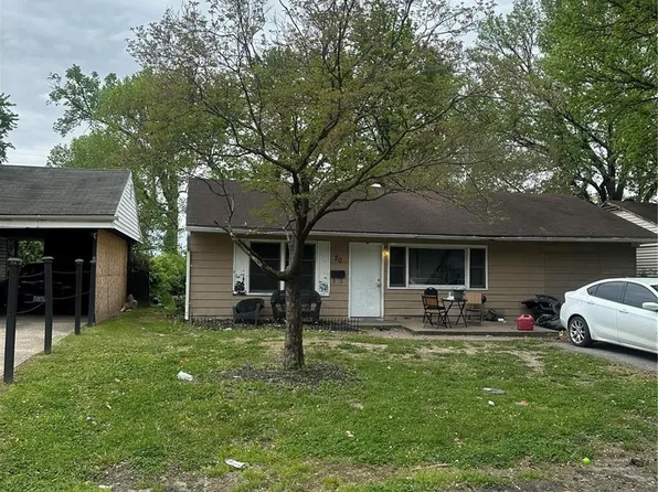 20 Agnes Dr, Cahokia, IL 62206