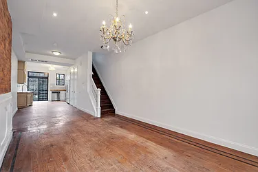 Sold by Curated by Soiti LLC