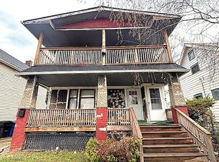 805 Rudyard Rd, Cleveland, OH 44110