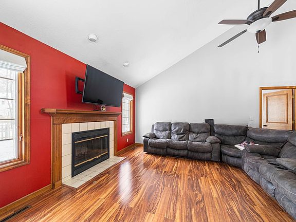 5th image of 51376 Crooked Oak Dr