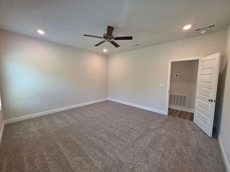 8057 Fir Tree Dr — Photo 16