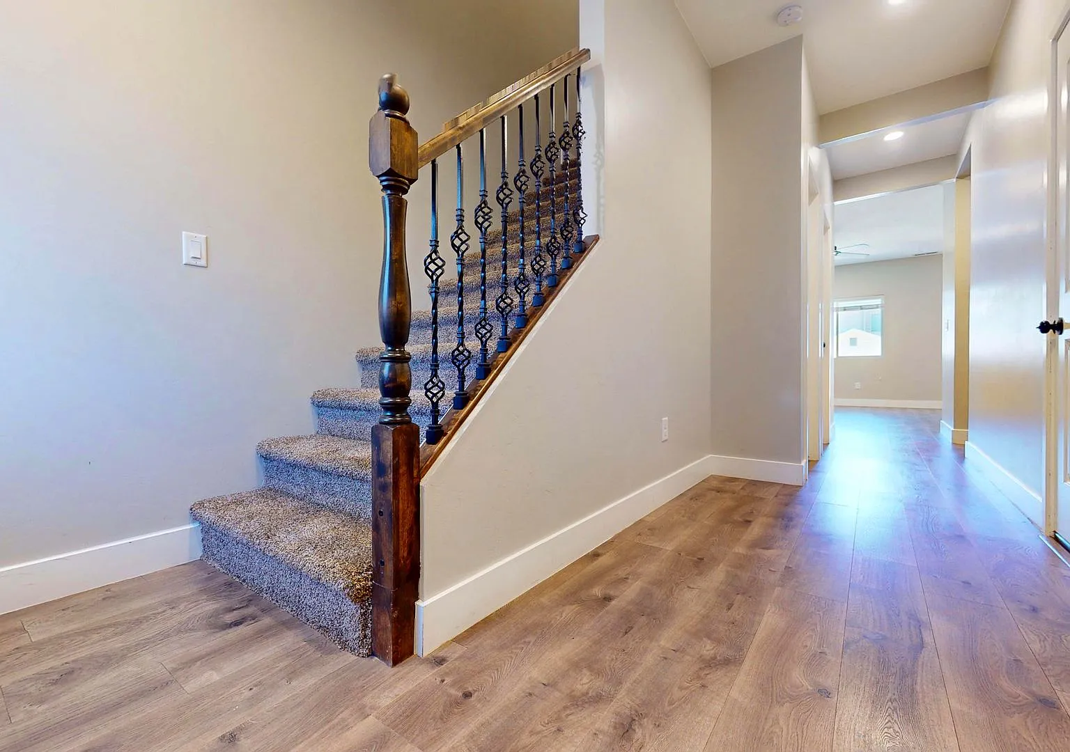 3 Bedroom Meadowcrest Townhome — Photo 4