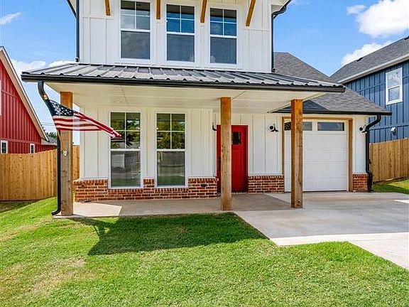 3rd image of 910 4th St