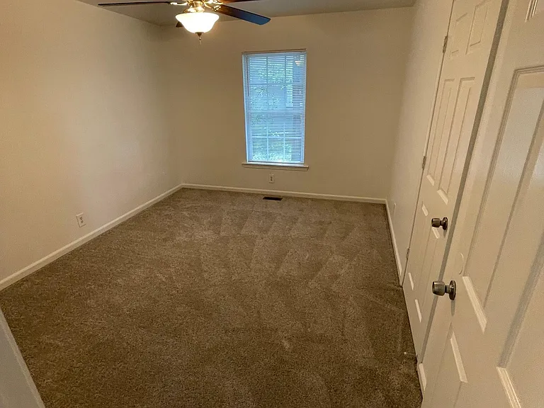 122 Rains Ave — Photo 15