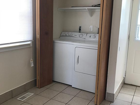5th image of 25875 Leach St