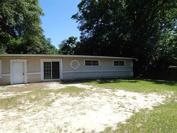2nd image of 107 Aquamarine Ave