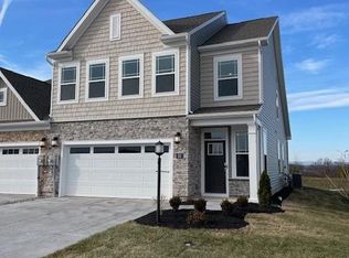 207 Grand Overlook Dr, Gettysburg, PA 17325