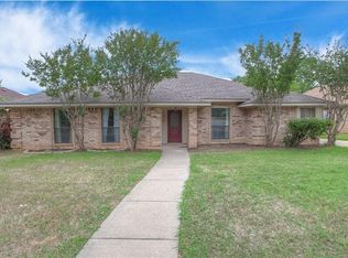3415 Malibu Ct, Arlington, TX 76017