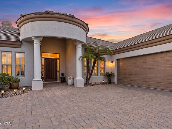 3rd image of 750 W AZALEA Drive