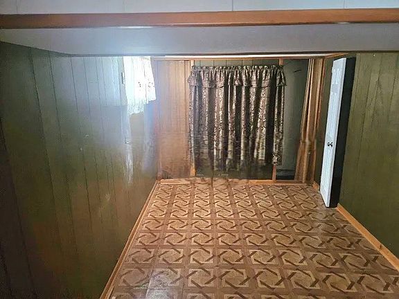 3rd image of 8887 Saint Cyr Dr