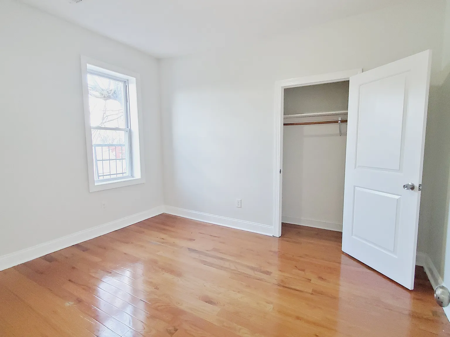 1 bed, 650 sqft, $1,695 — Photo 3