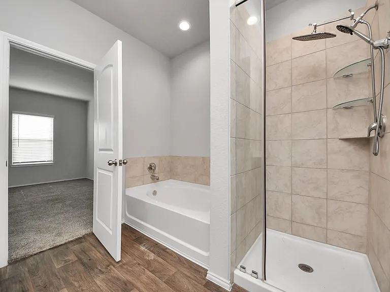 4406 Andorno Dr — Photo 42