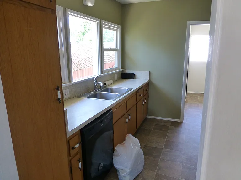 3334 Gregory St — Photo 8