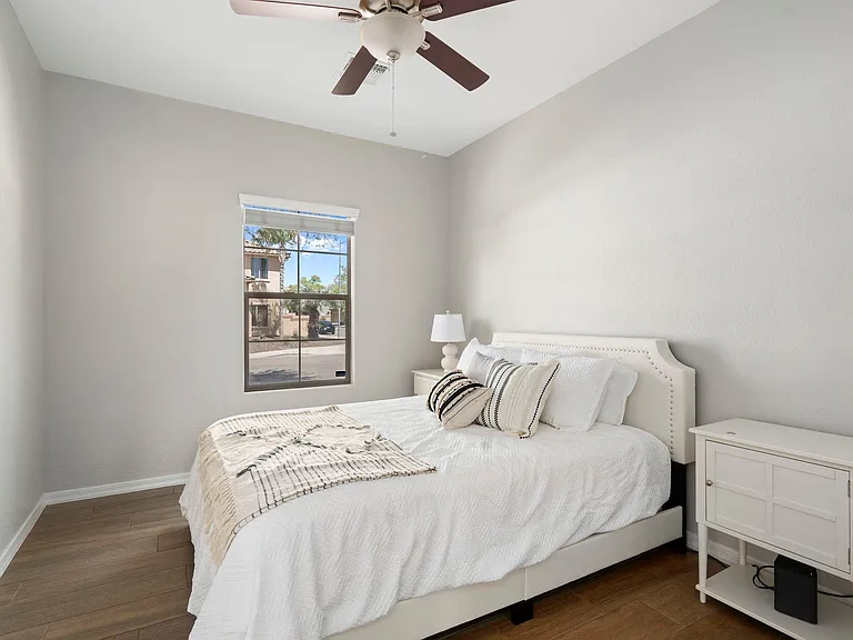 2519 W Desert Vista Trl — Photo 14