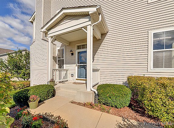 3rd image of 333 Tower Hill Dr #A