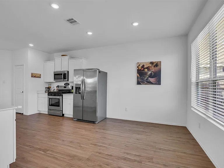 6304 Arcadia Sound Ln — Photo 15