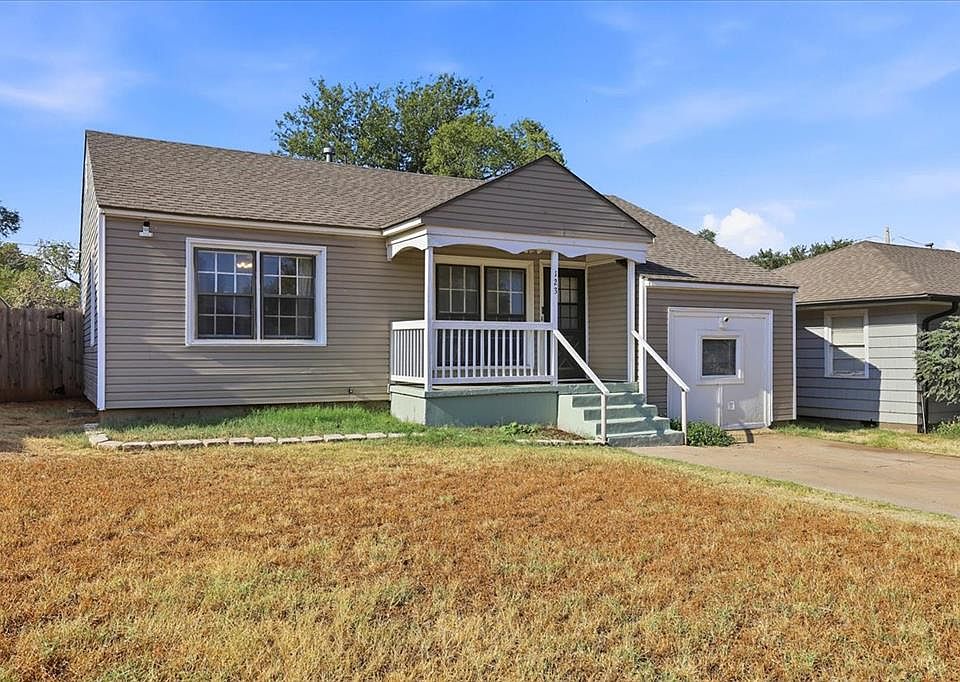 1st image of 123 Currell Ln