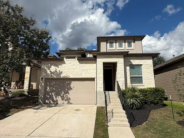8908 Jodie Ln