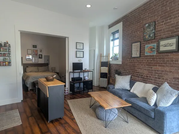 5147 Holmes St APT 1F, Pittsburgh, PA 15201