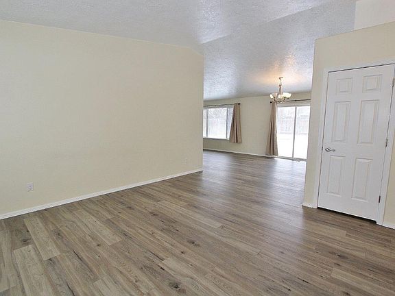 3rd image of 12038 W Dickens Dr