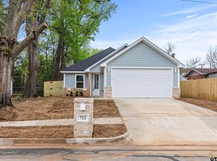 712 W 3rd St, Tyler, TX 75701