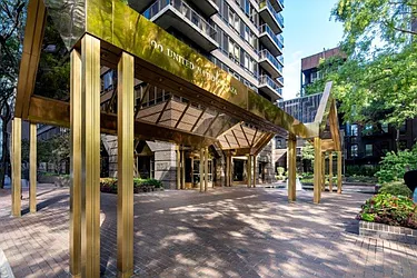 Rented by Luxus Manhattan Realty